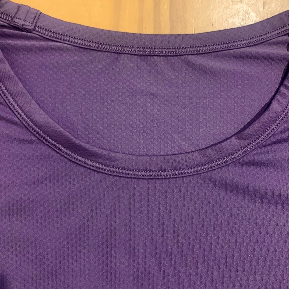 Lululemon All It Takes ruched crop tee in Grape Thistle - Picture 9 of 10